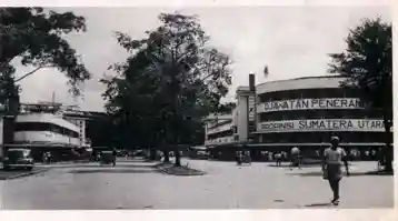 Foto sejarah Kompleks Pertokoan Pusat Pasar di Medan