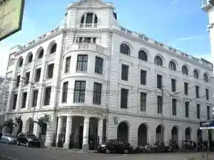 Foto sejarah Gedung PT London Sumatera di Medan