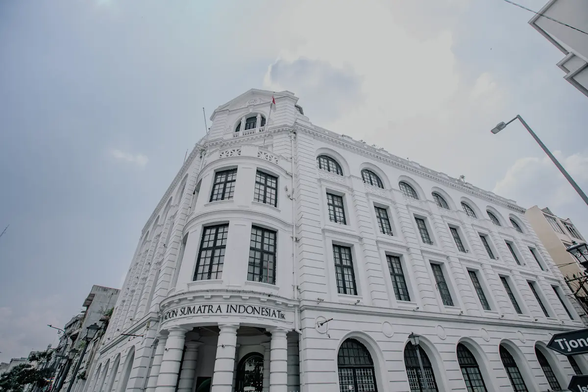 Gedung PT London Sumatera - 3