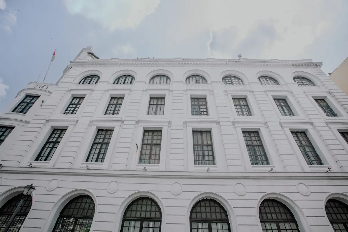 Gedung PT London Sumatera - 5