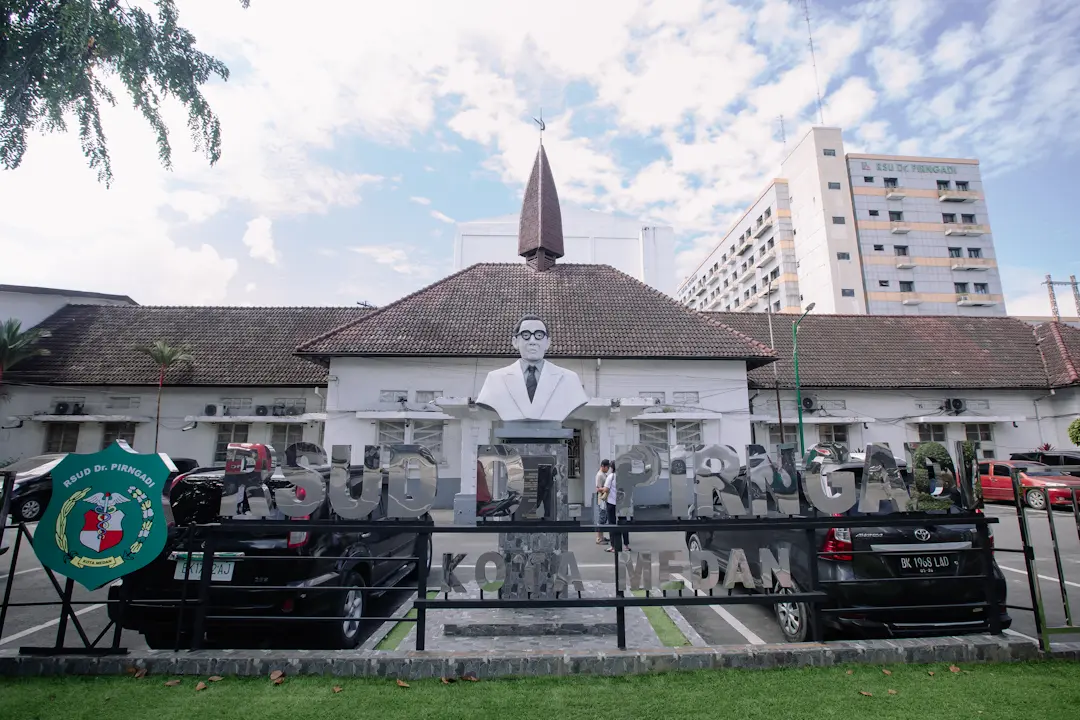 Rumah Sakit Umum Dokter Pringadi