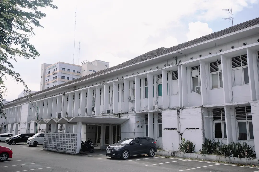 Rumah Sakit Umum Dokter Pringadi - 11