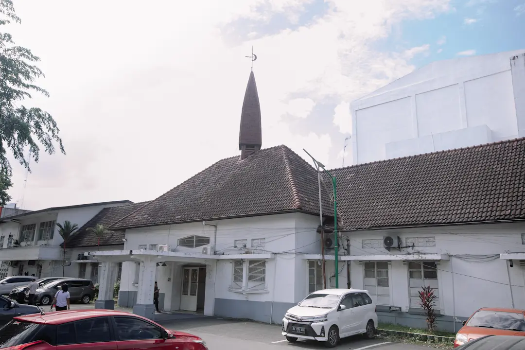 Rumah Sakit Umum Dokter Pringadi - 3