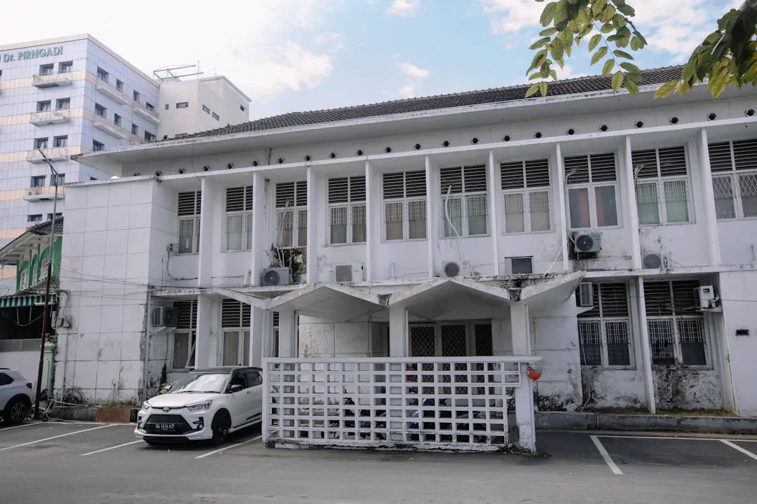 Rumah Sakit Umum Dokter Pringadi - 6