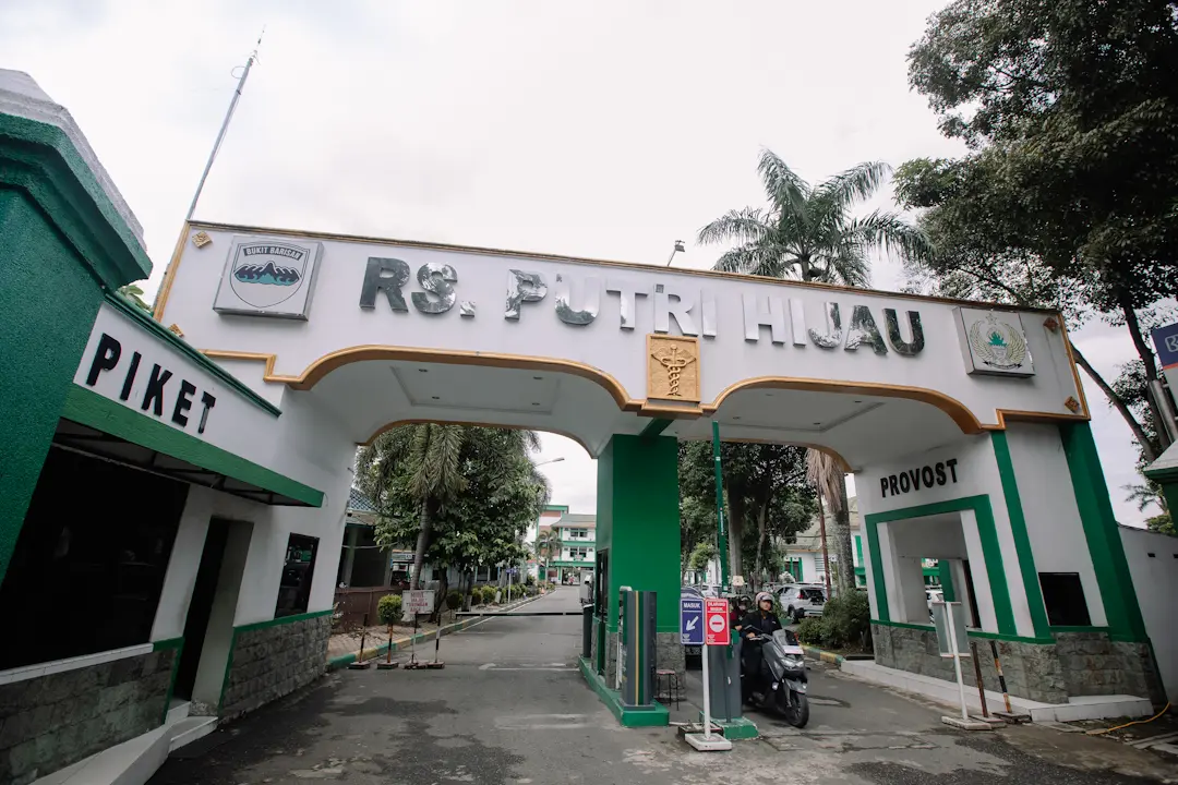 Rumah Sakit Militer Putri Hijau - 8