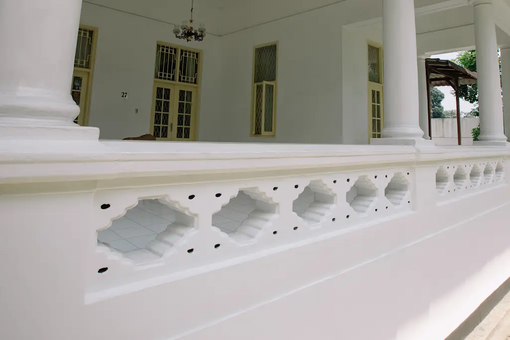 Rumah Dinas Pimpinan Bank Indonesia Jl Imam Bonjol No 25 - 3