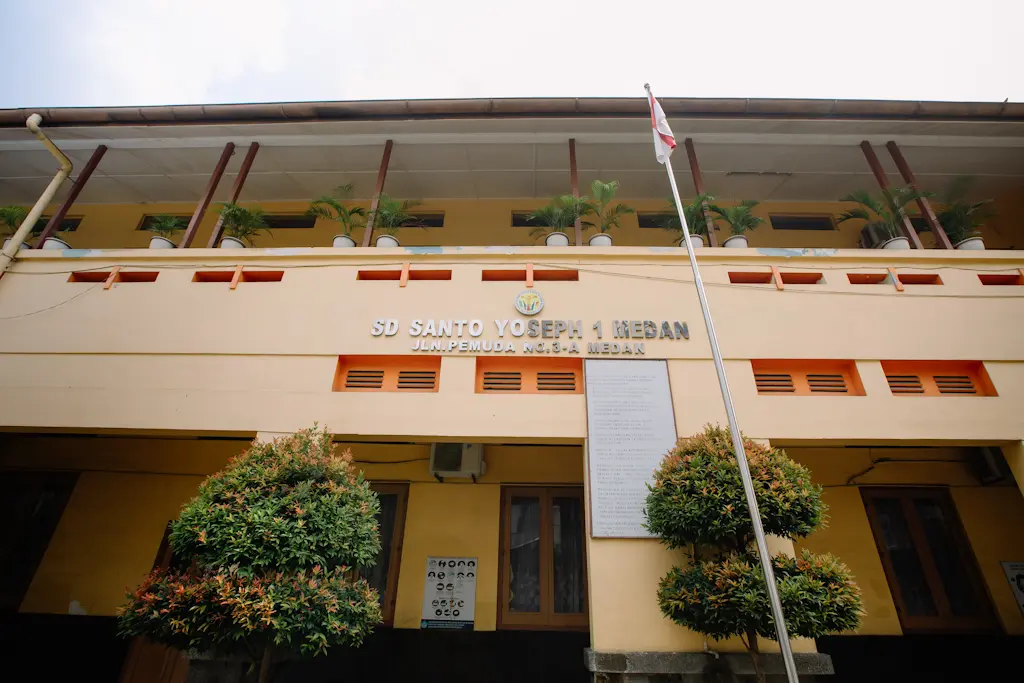 Sekolah YPK Santo Yoseph - 6