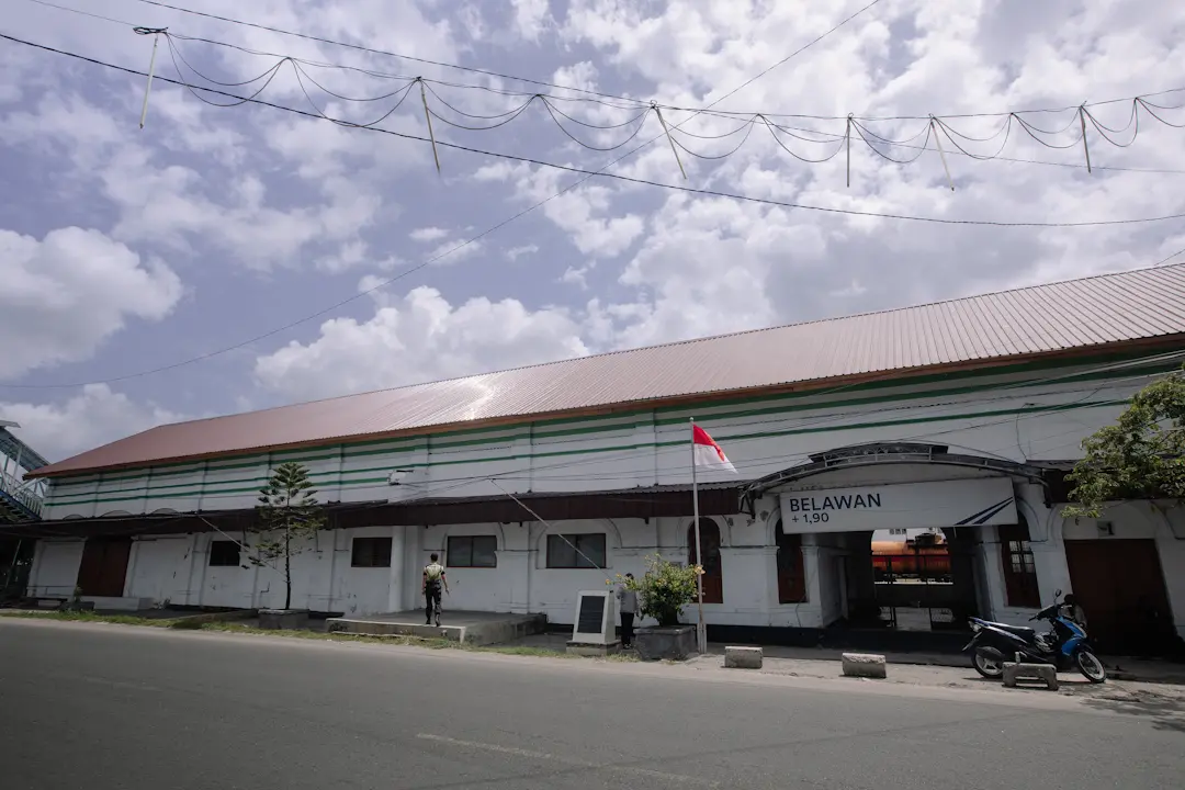 Stasiun Kereta Api Belawan