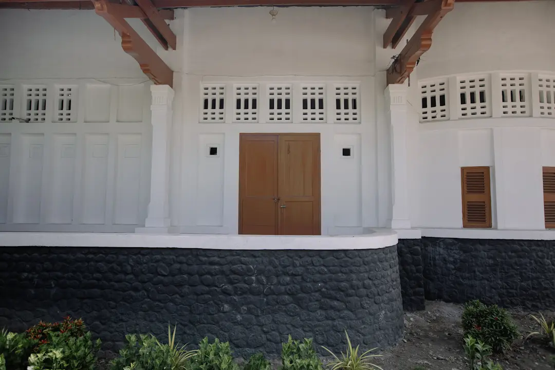 Stasiun Kereta Api Labuhan - 3