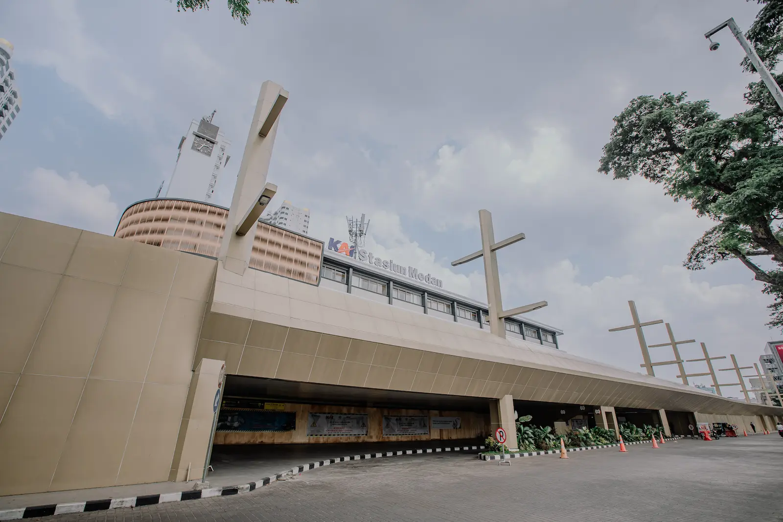 Stasiun Kereta Api Medan - 2
