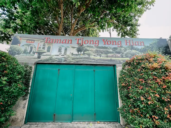 Kebun Bunga (Taman Tjong Yong Hian) - 2