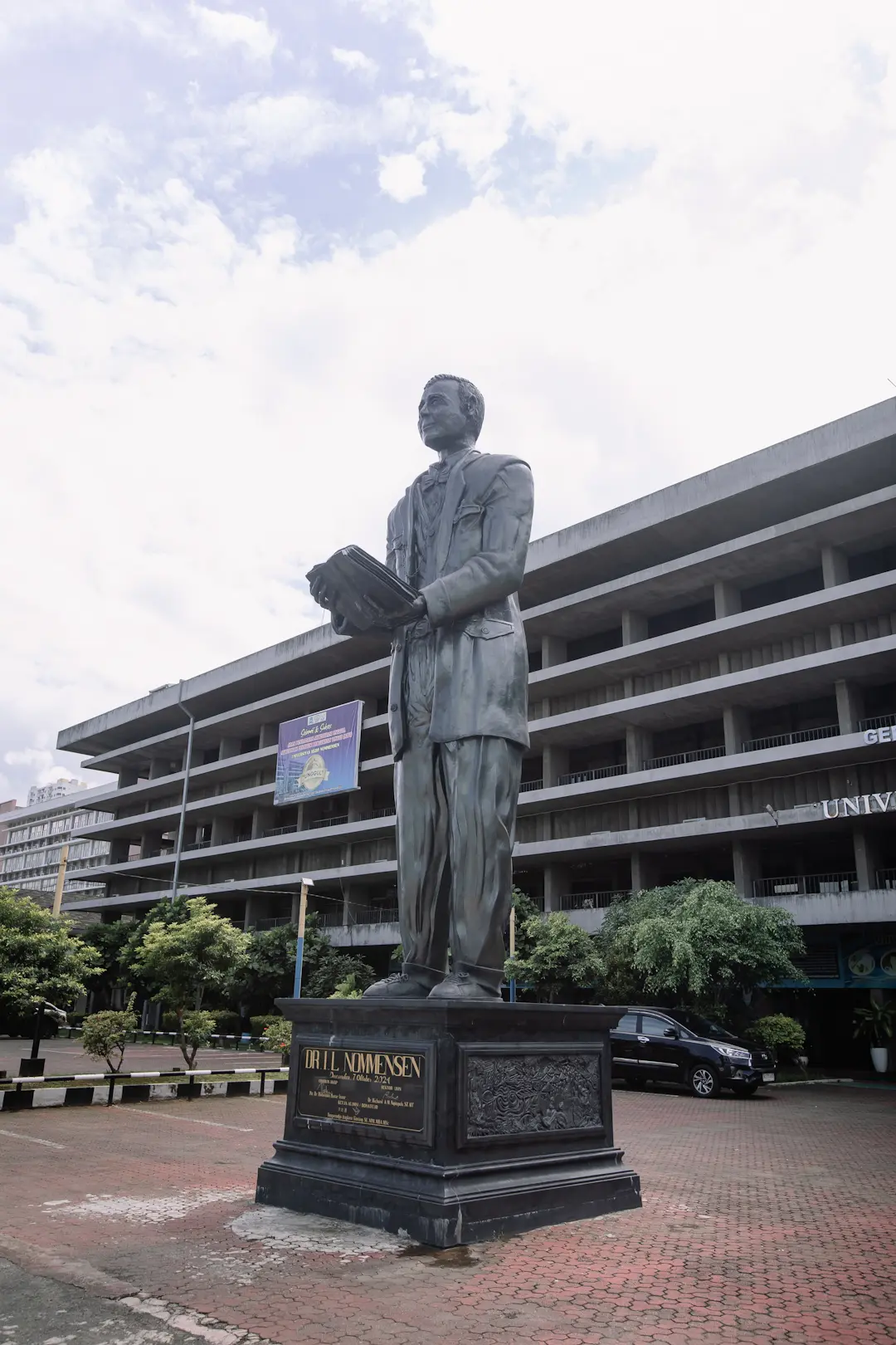 Universitas HKBP Nommensen - 10
