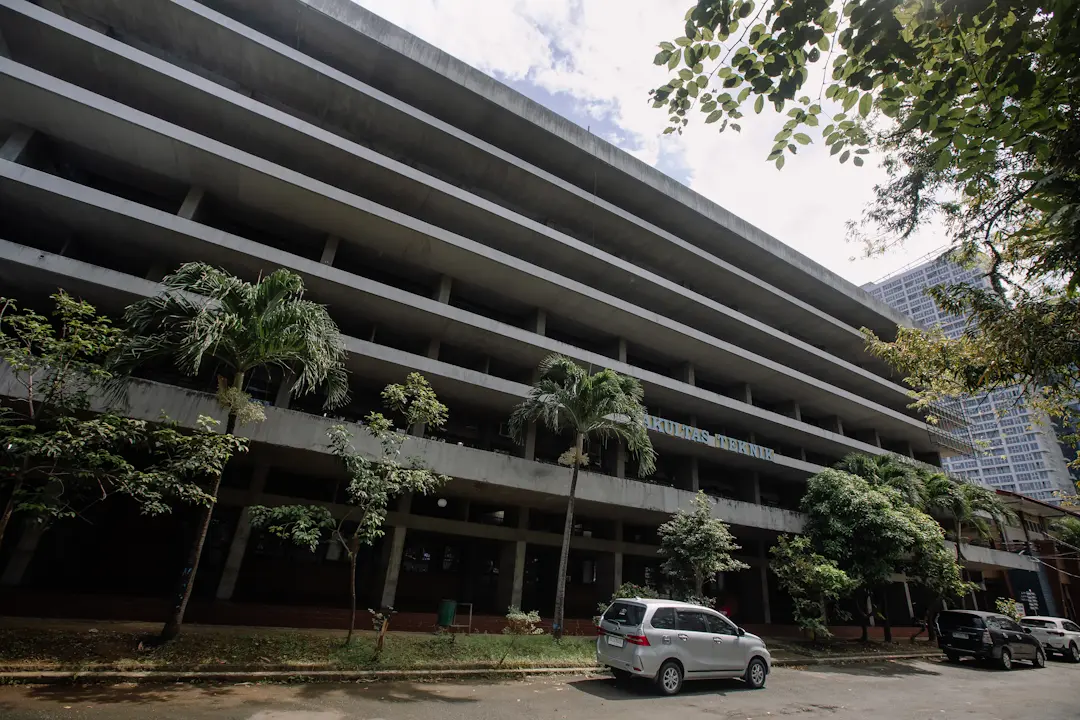 Universitas HKBP Nommensen - 8