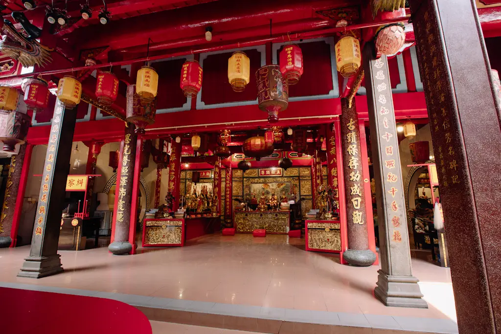 Vihara Gunung Timur - 6