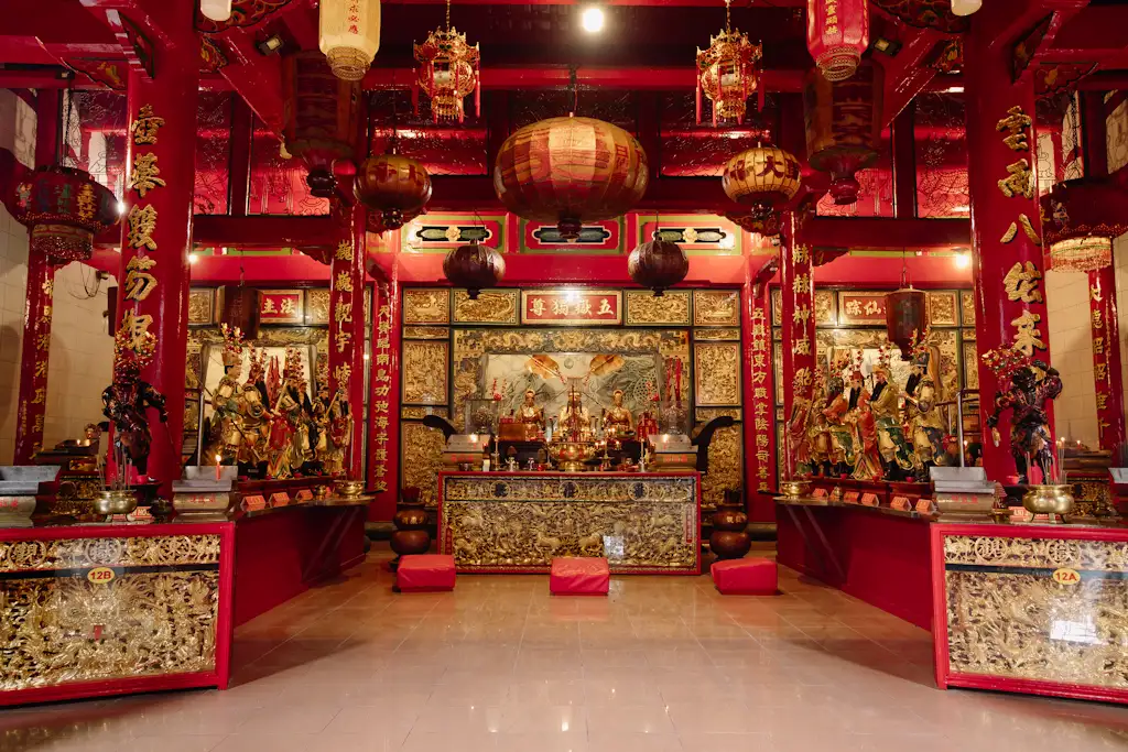 Vihara Gunung Timur - 7