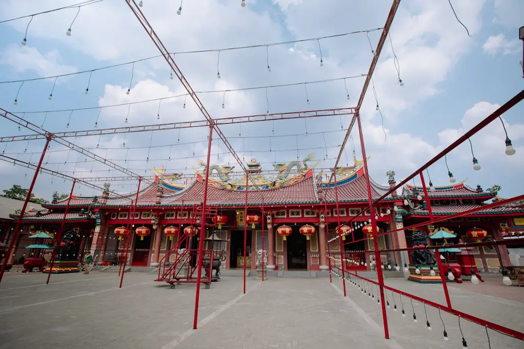 Vihara Gunung Timur - 8