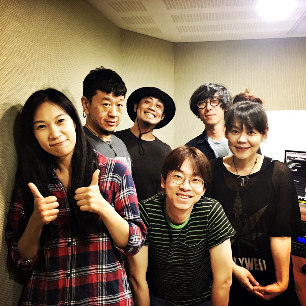 專訪雅維茉芮+全樂團空中現場