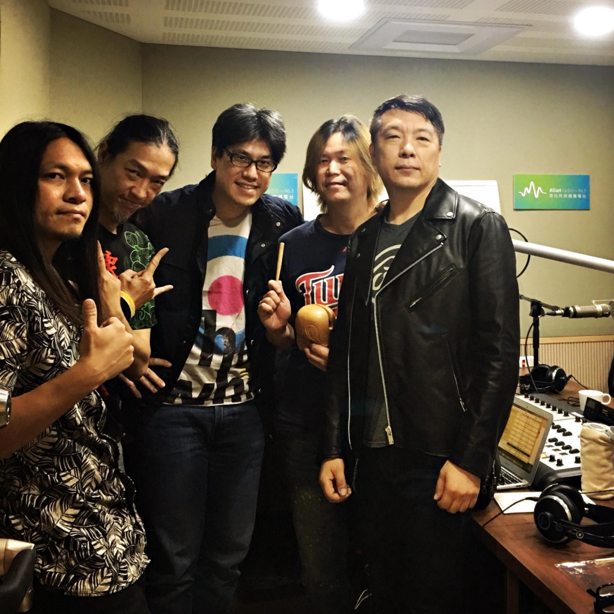 專訪董事長樂團+空中現場