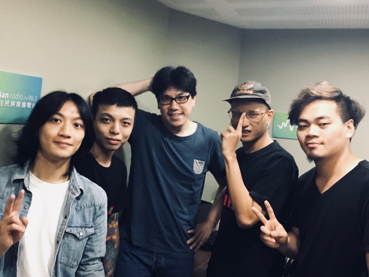 專訪茄子蛋樂團