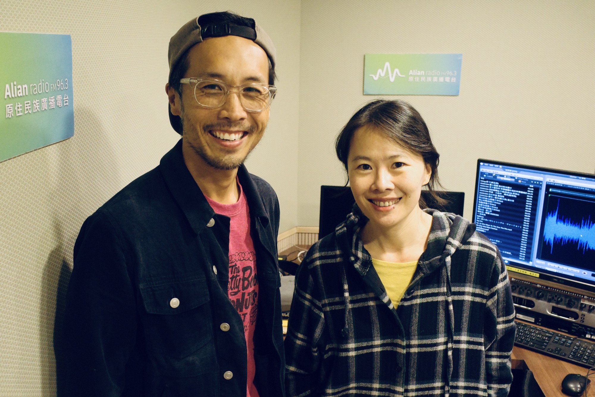 「藍。掉」鍾玉鳳、陳思銘 David Chen 談《垂釣島嶼》+ mini live 空中現場