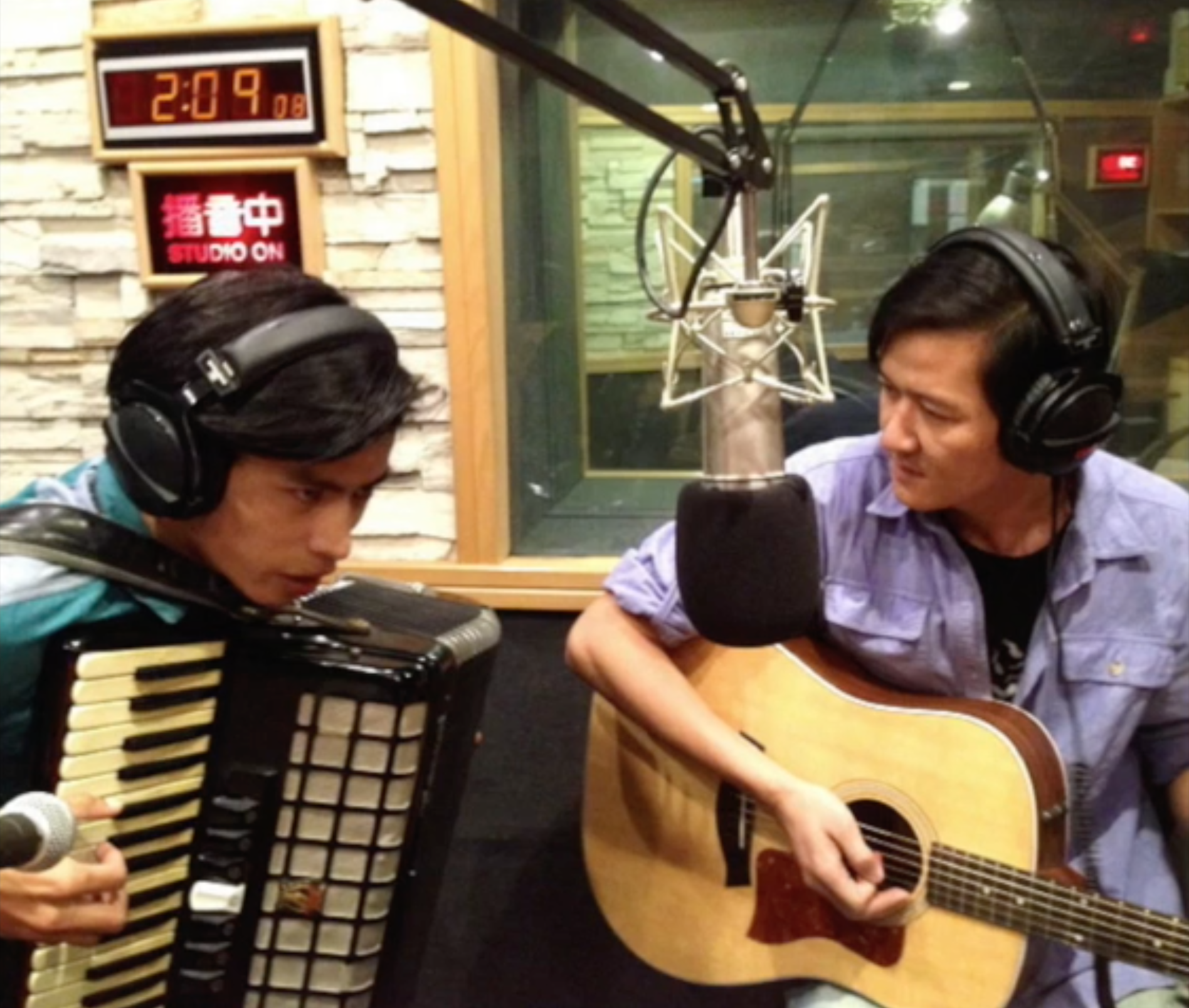 專訪「五條人」+空中現場