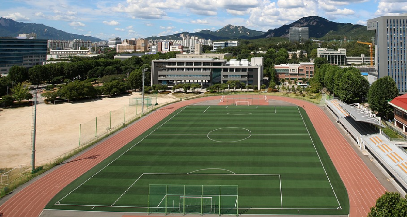 跑道上的七日谈