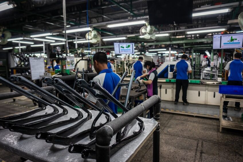 Giant bicycle assembly line