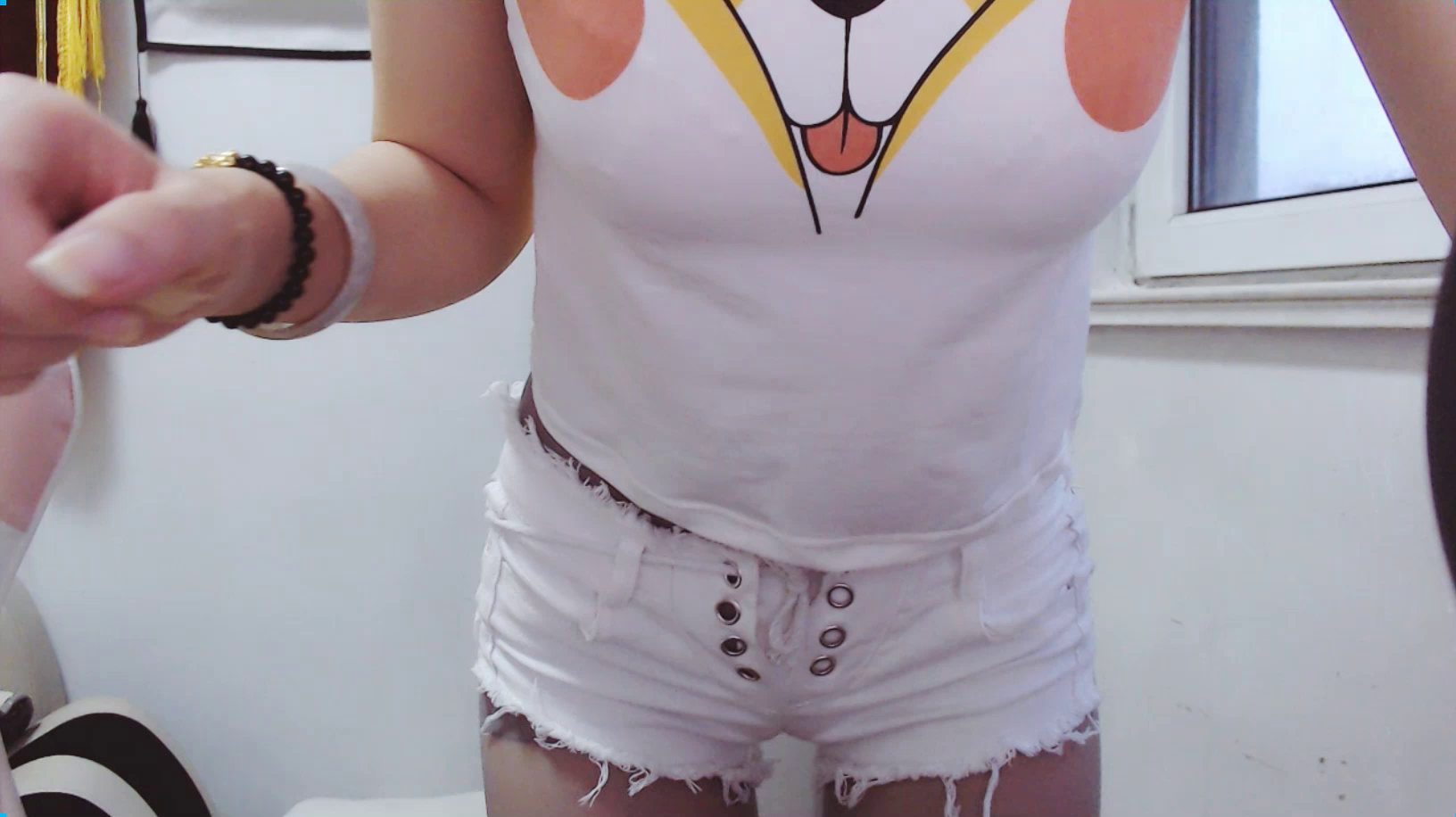 aki秋水 可爱居家小妹