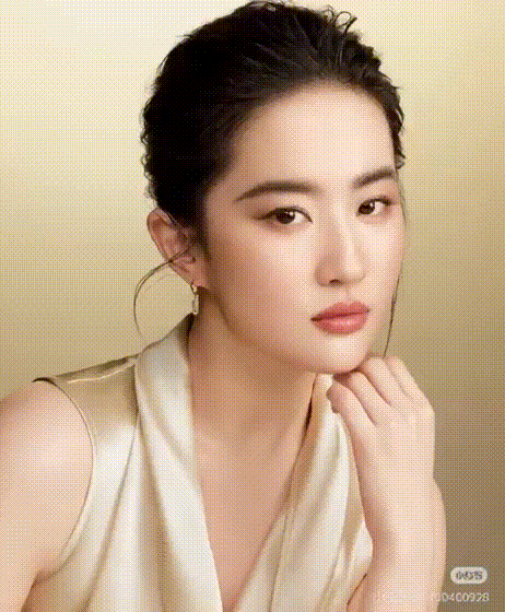 【AI脱衣】❤️快手抖音小红书网红明星及红人❤️十分奈斯！