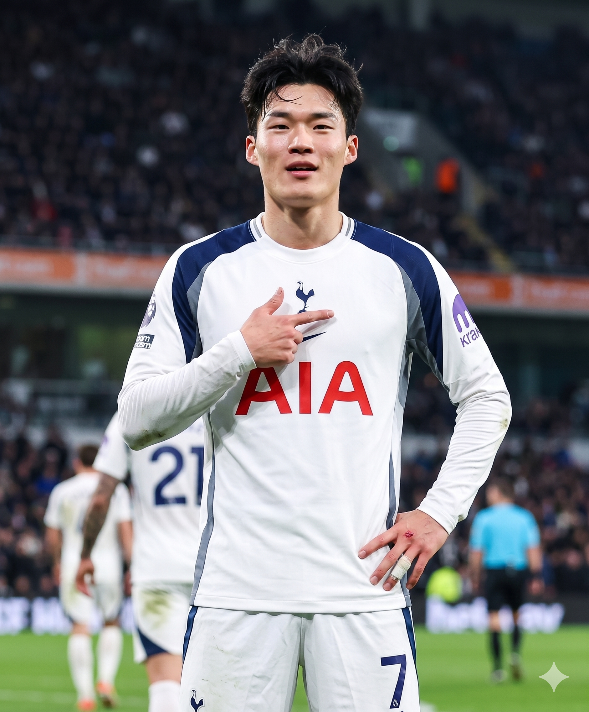 토트넘 홈 키트 컨셉을 연상시키는 실사 스타일 에디토리얼 이미지 — 공식 사진·확정 이적이 아님을 전제로 한 시각 자료