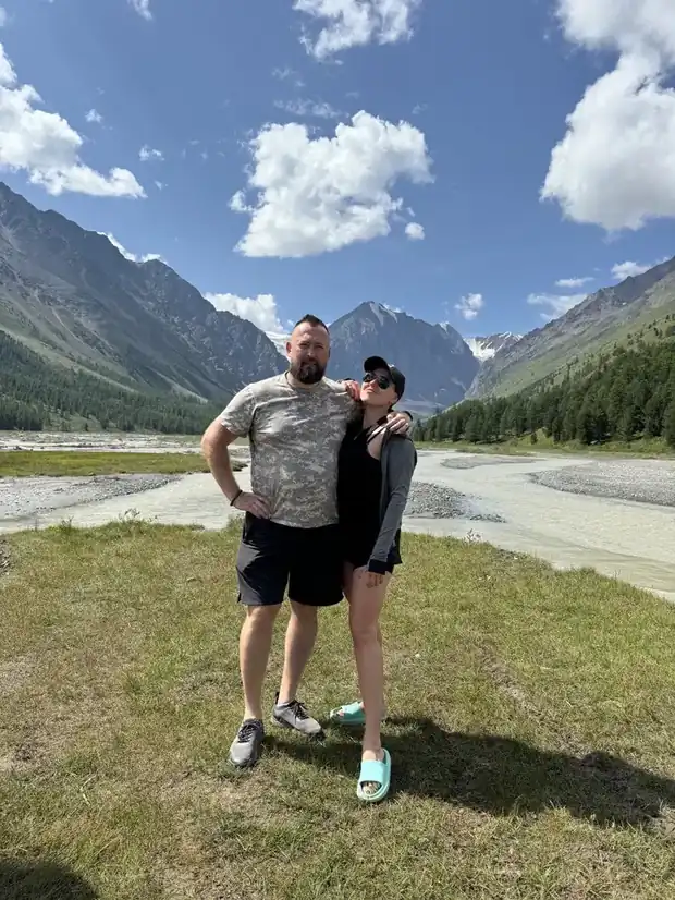 Татьяна и Сергей Зинченко в долине Алтая