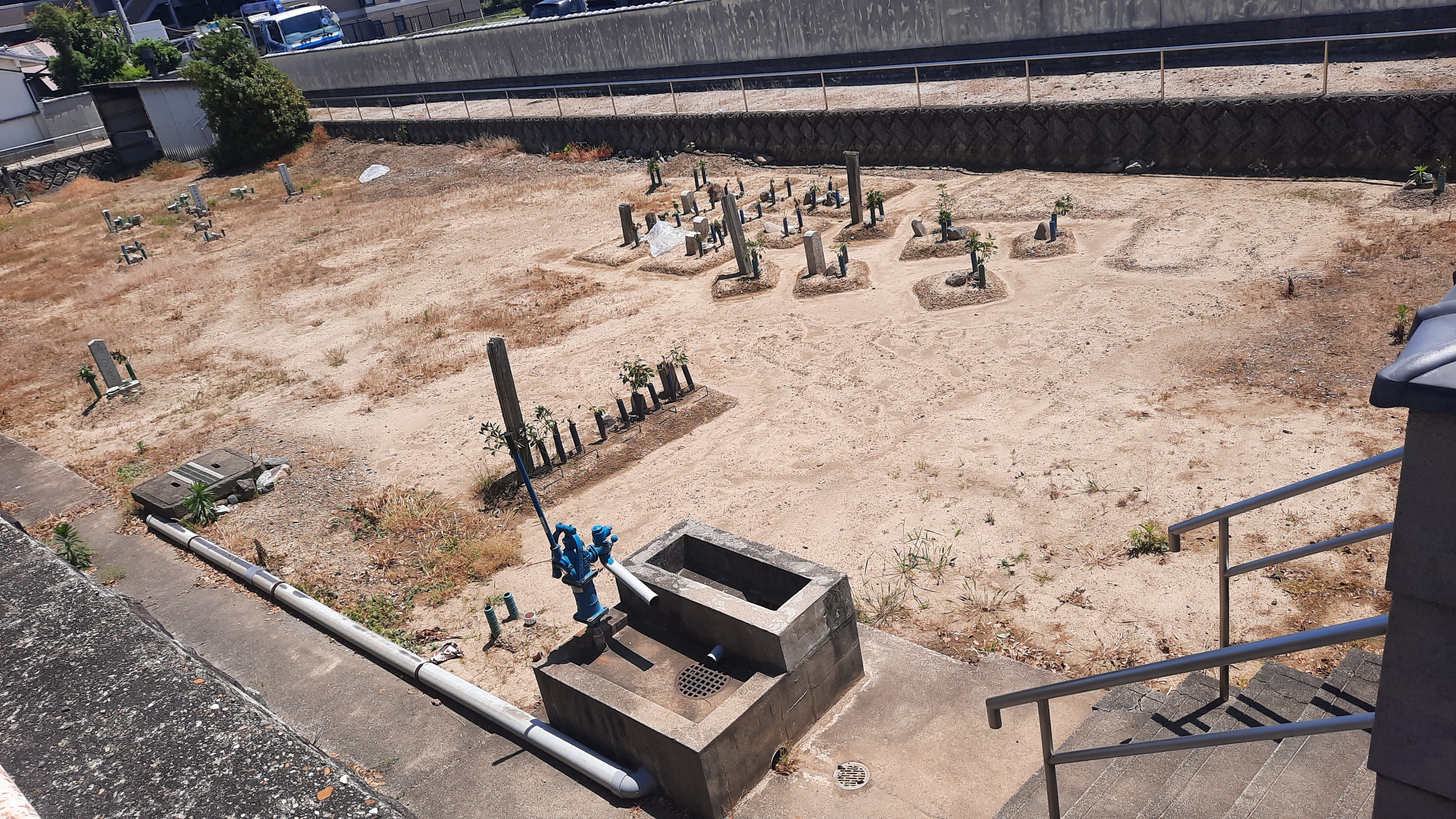 Ingat zaman dulu di kampung sumur pompa merek Dragon.