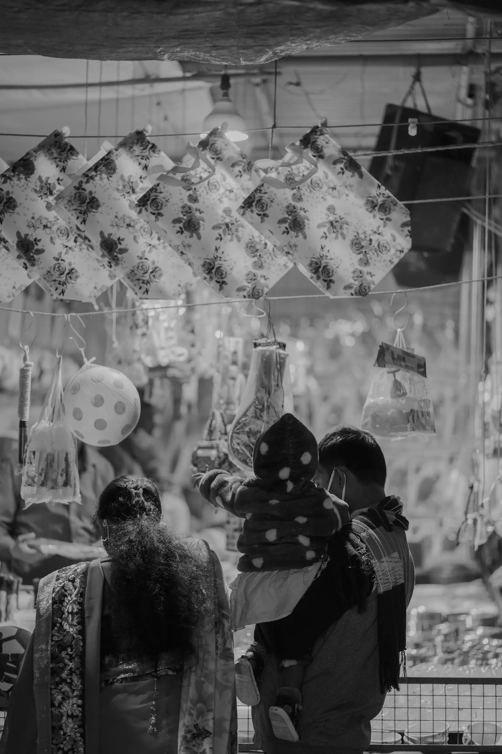 Family in a mela, Uluberia