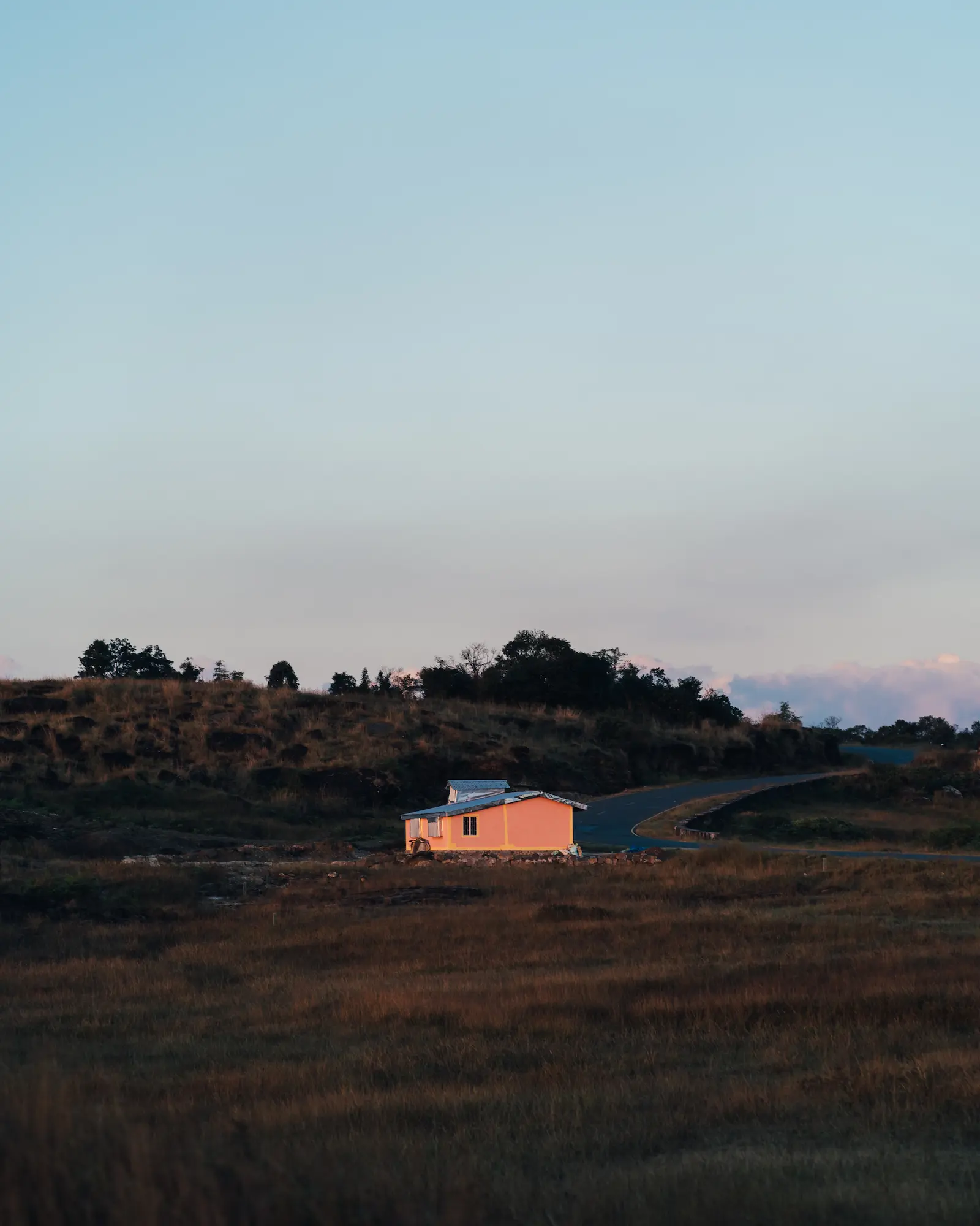 A lone house in Cherrapunji