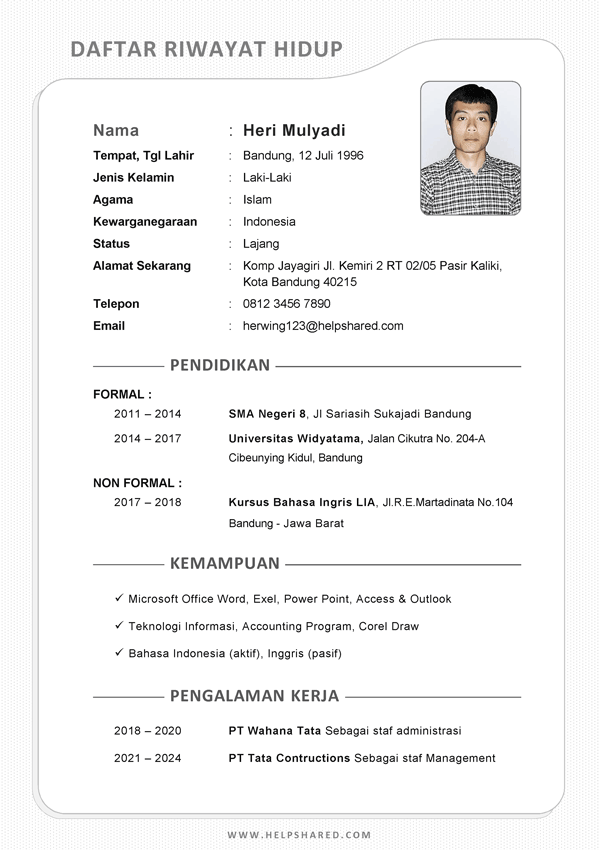 daftar riwayat hidup