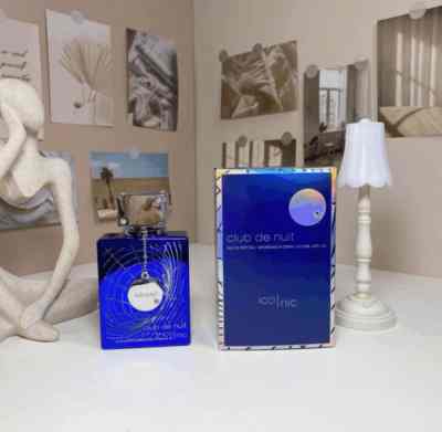 Club de Nuit Blue lconic