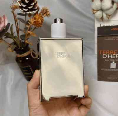 terre d'hermes eau tres  fraiche