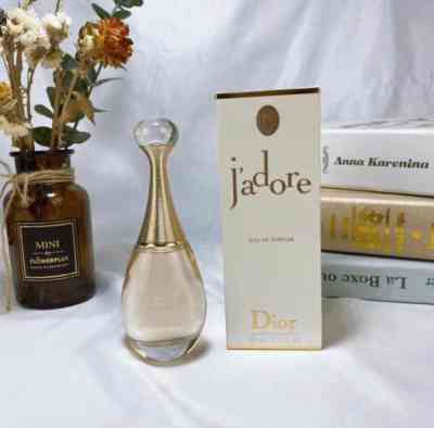 JADORE EAU DE PARFUM