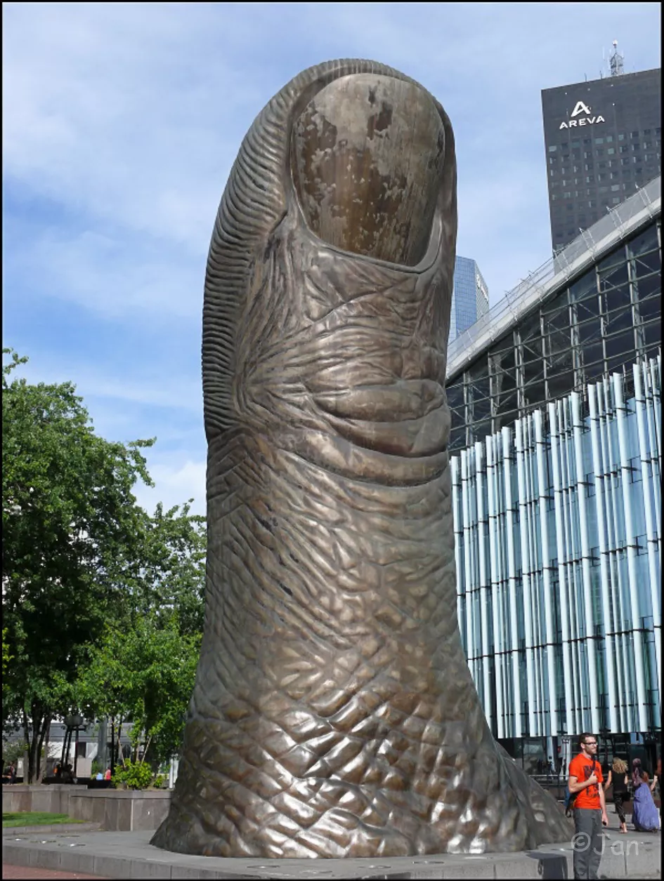 Thumb(1965)cesar baldaccini