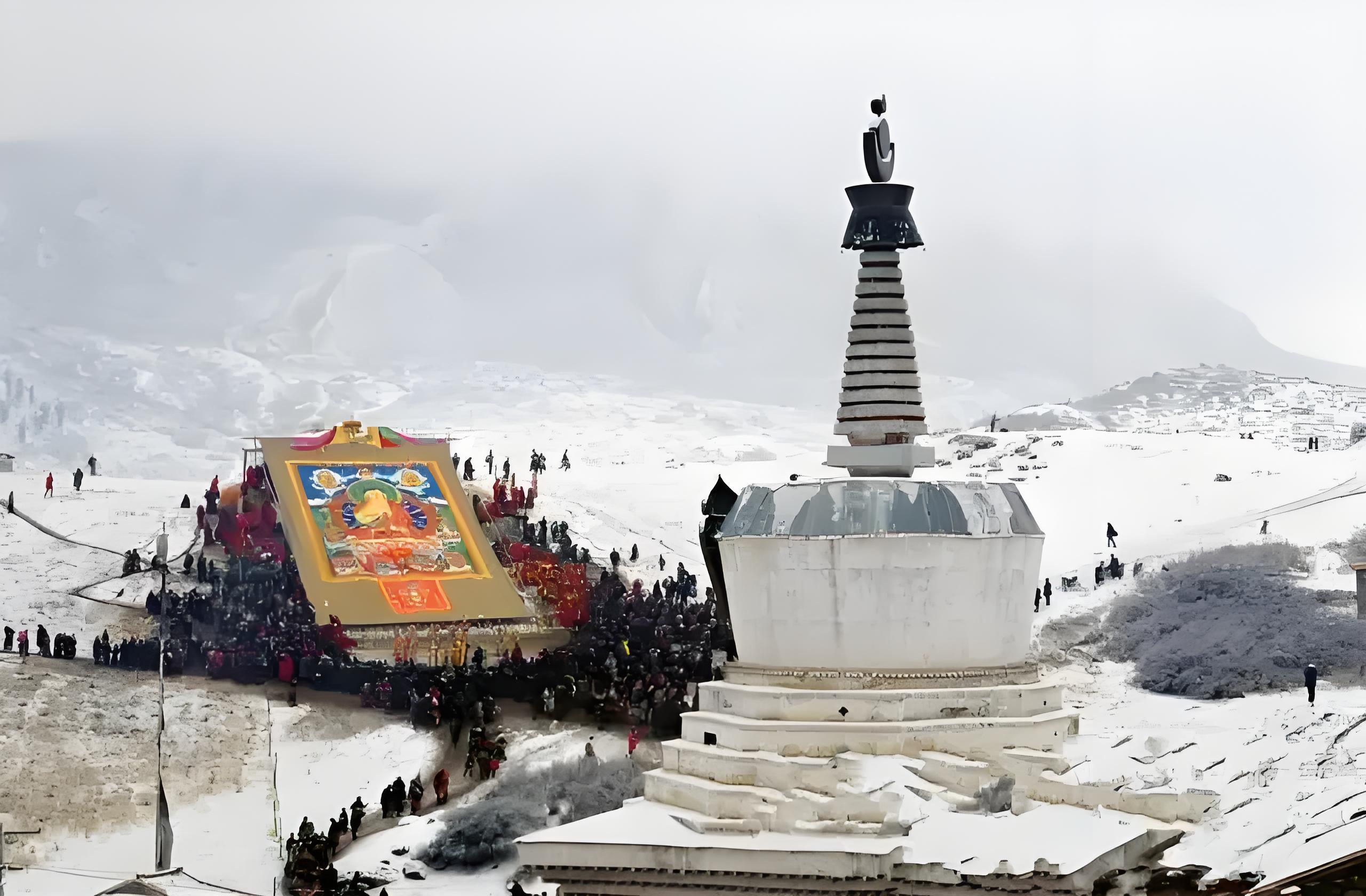 The Mapang Yumtso Stupa and Mani Stones in Hor Township, Tibet