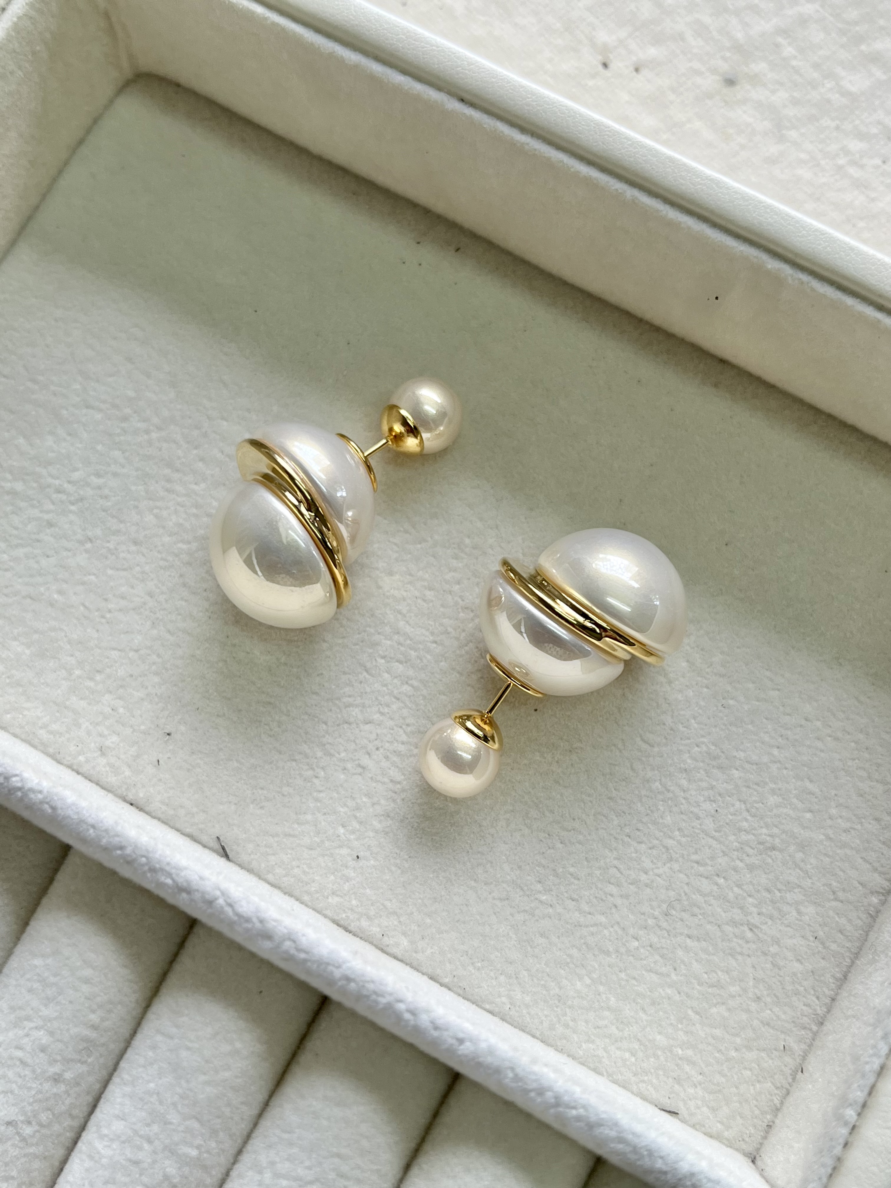 Double Side Pearl Studs