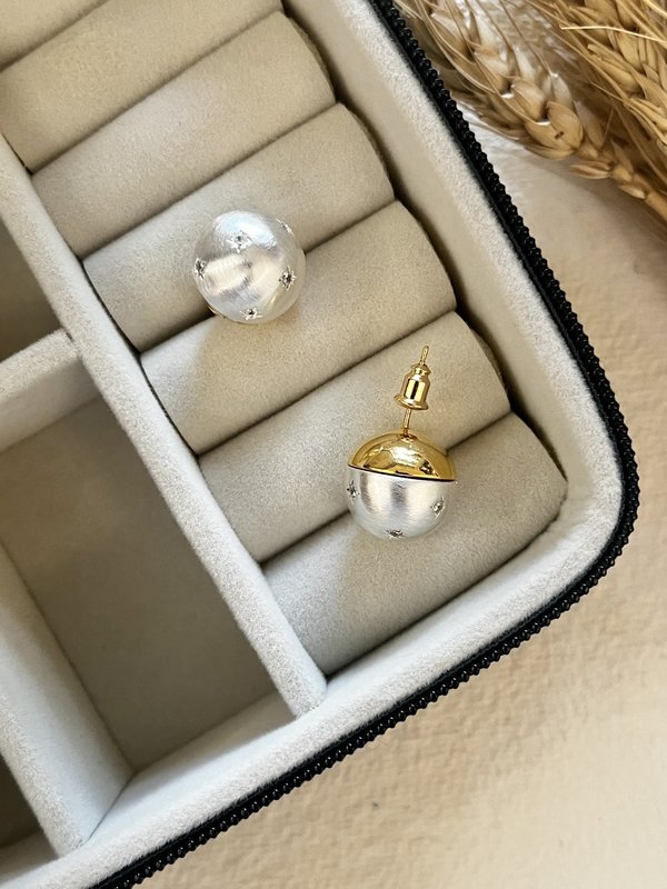 Dual Tone Studded Ball Studs