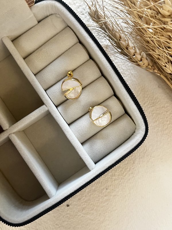 Small Double Layer Mother of Pearl Studs