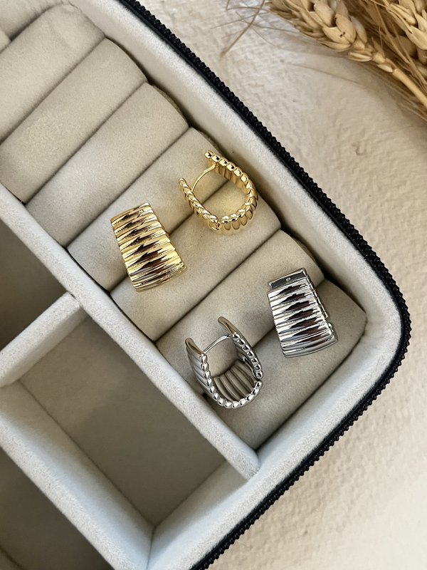 Textured Bali Earrings (Gold & Silver)