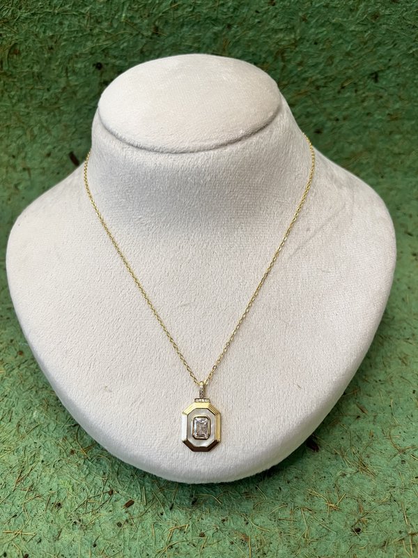 Mother of Pearl Square Necklace 