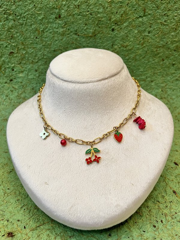 Red Flower Charms Necklace 