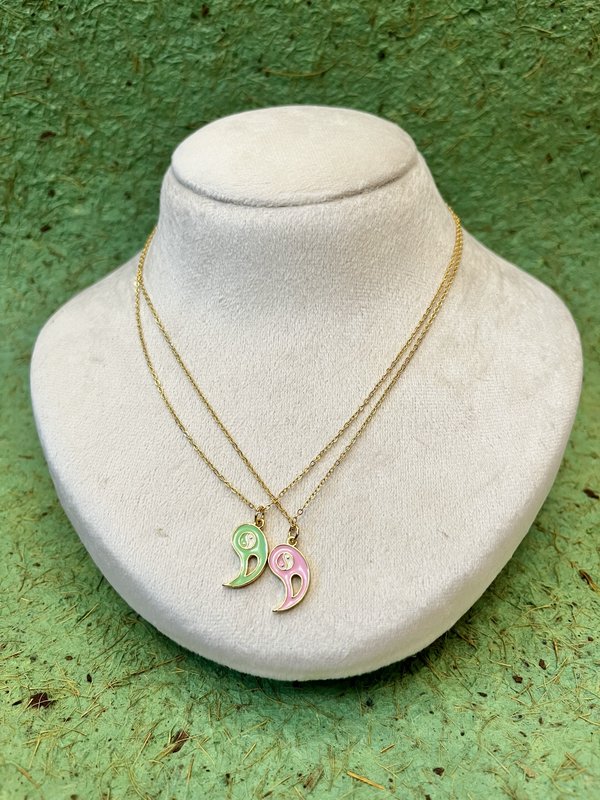 Yin Yang Necklaces (Pack of 2)