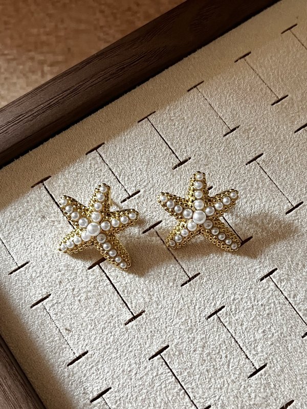 Pearl Star Studs