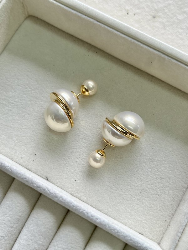 Double Side Pearl Studs