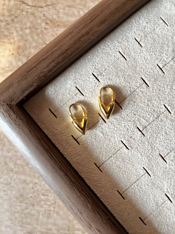 Tiny Heart Hoops